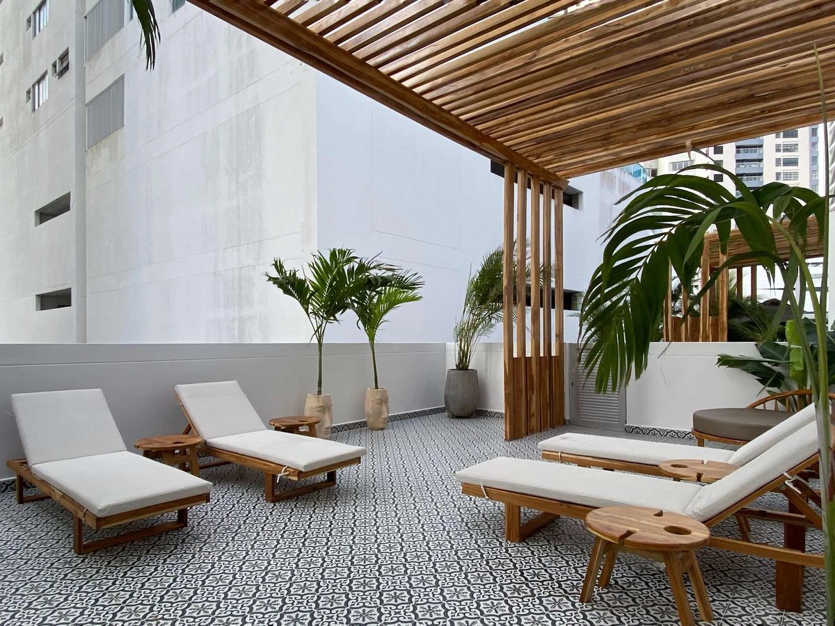 Stylish 2BR w/ Splendid Terrace in Bocagrande