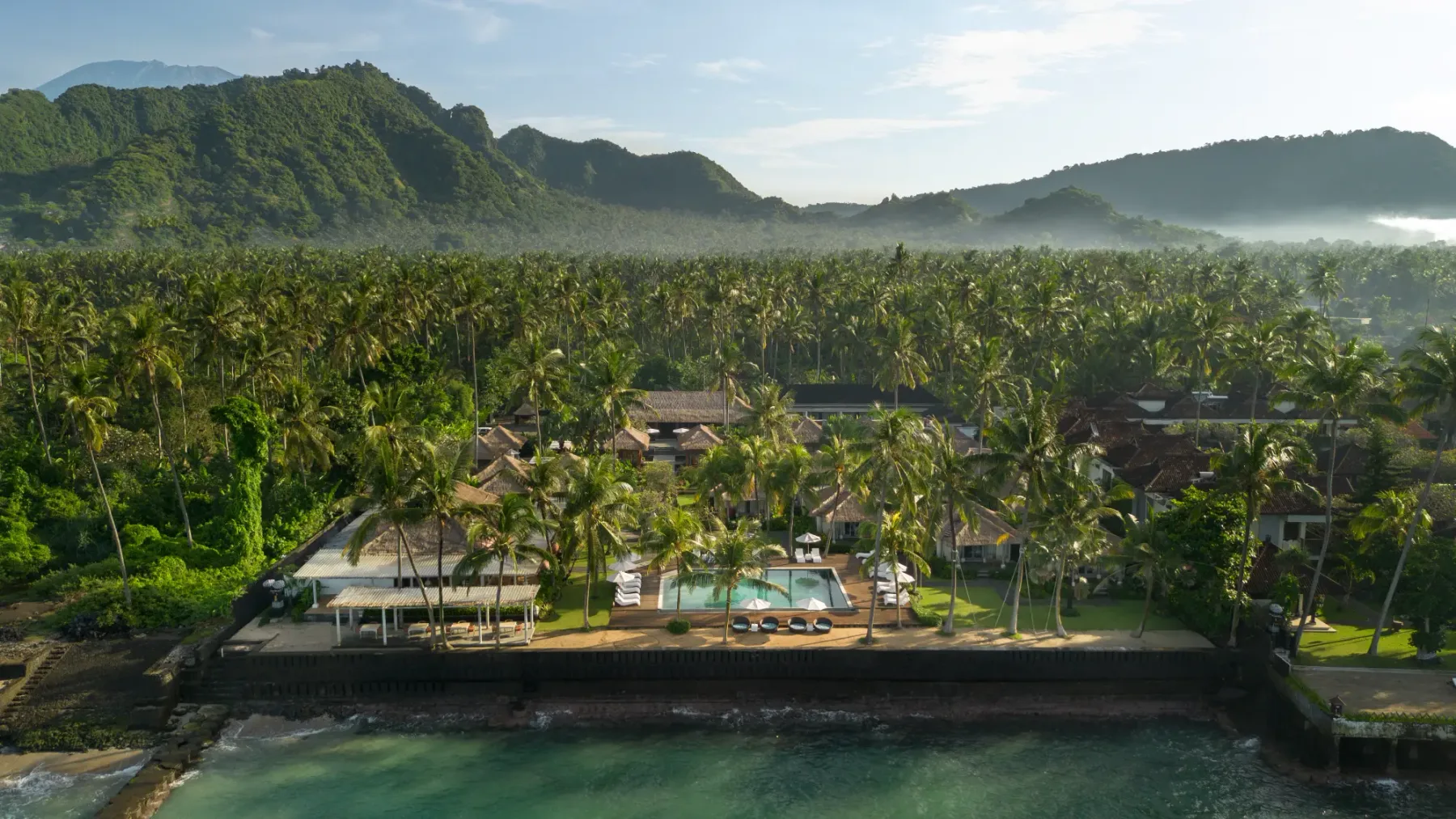 Vista de Nirwana Beach & Resort