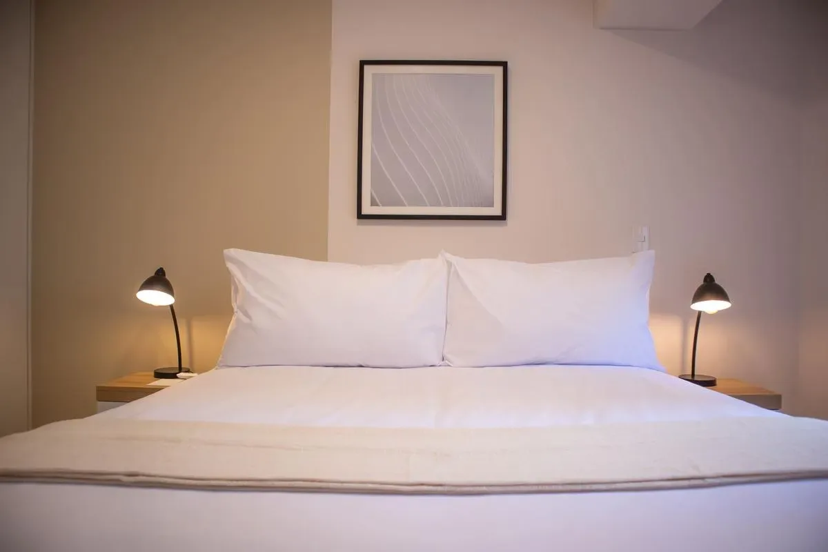 Startling w/Balcony 1BR in Miraflores