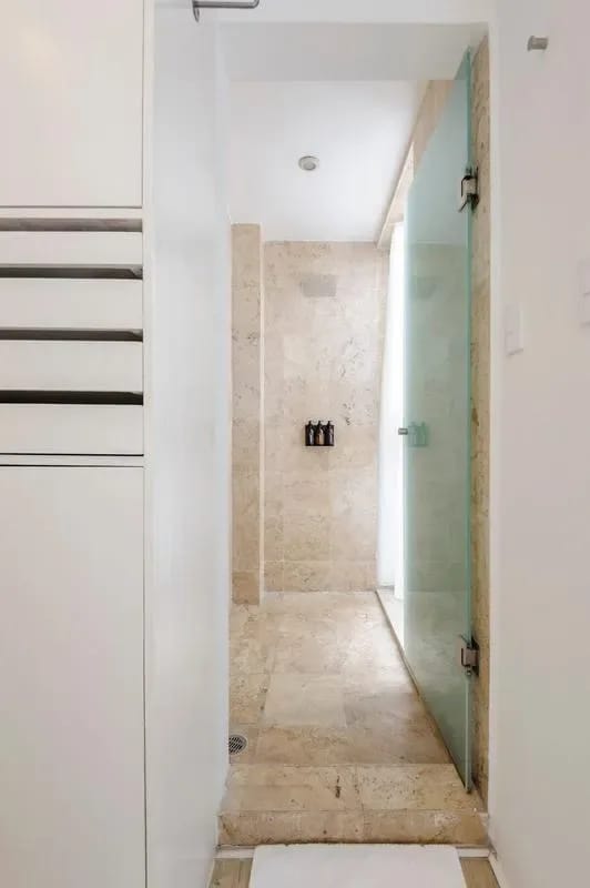 w *|Luminous 3BR Triplex in Roma Norte