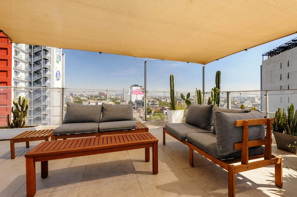 w *|Luminous 3BR Triplex in Roma Norte