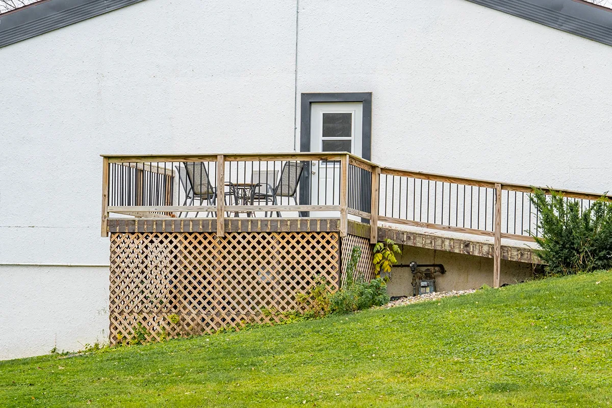 Villa deck