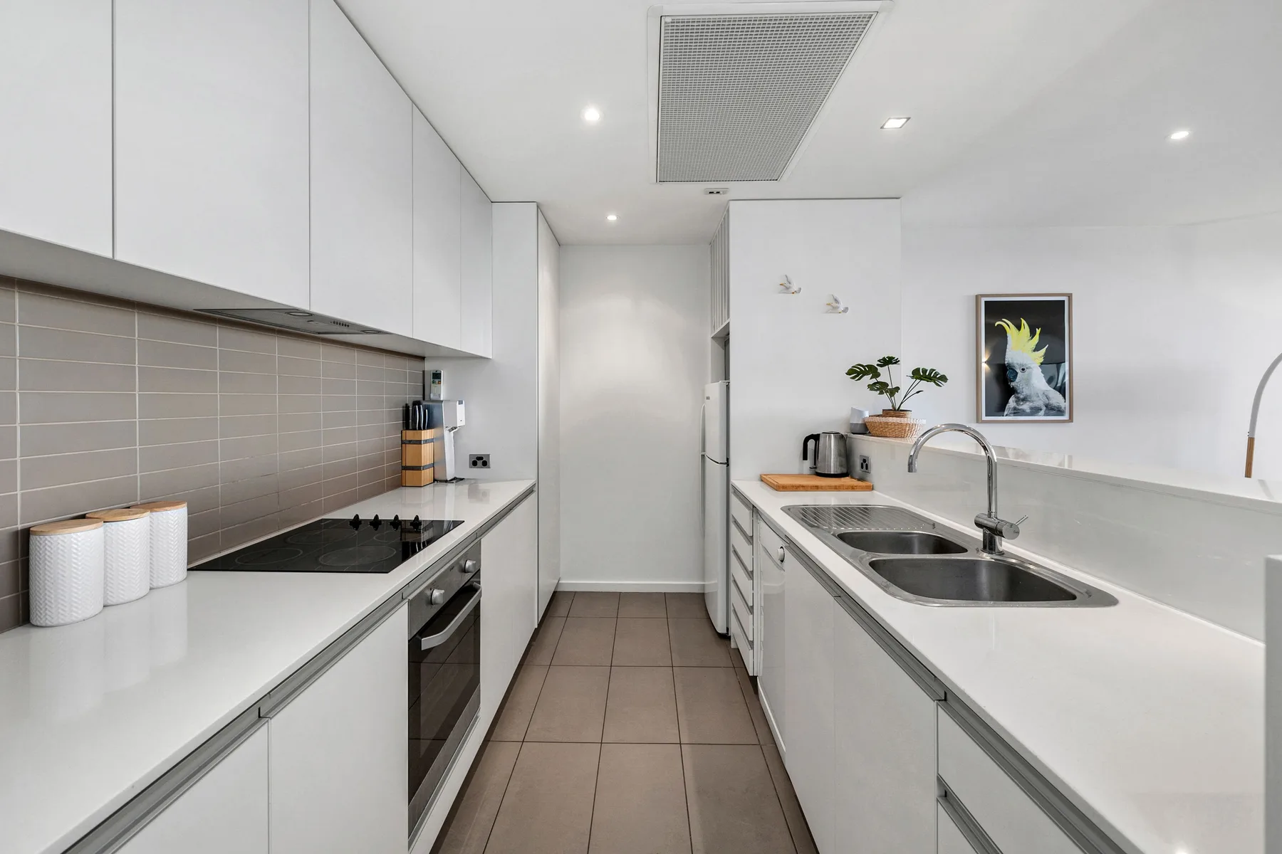 Waterfront One – Ocean Bliss
