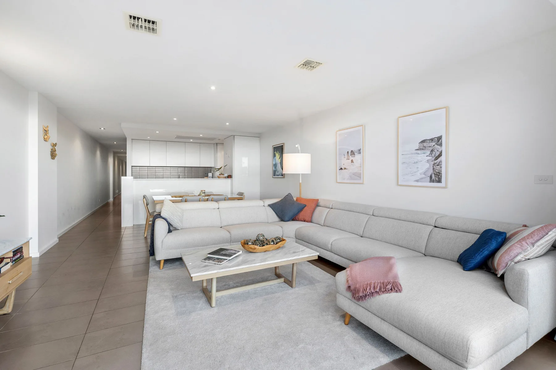 Waterfront One – Ocean Bliss