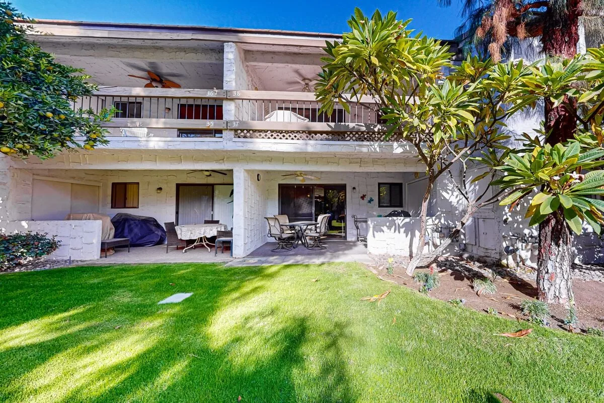 Waverly Palms - 8340