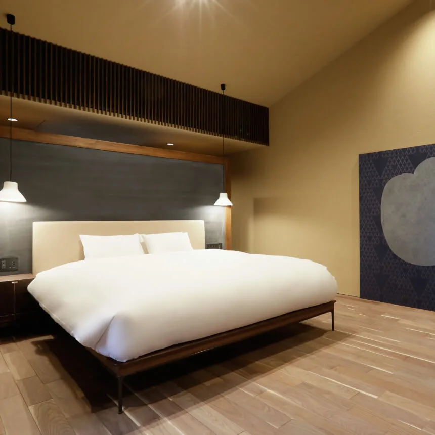 Room 211, courtyard-view bath and Higashiyama View