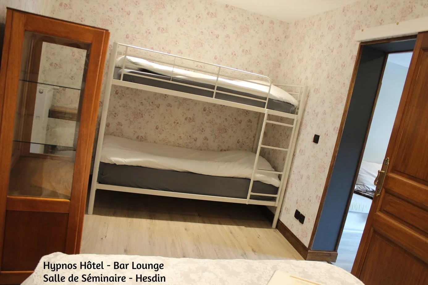 Habitación familiar con literas