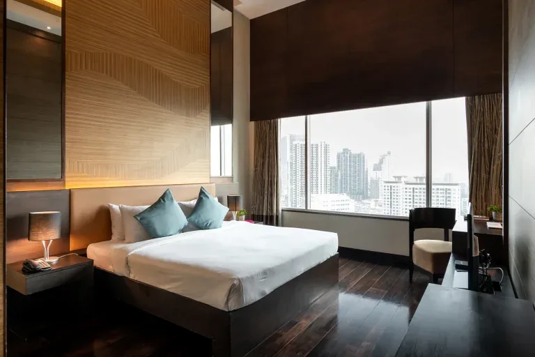 Pool suite.
