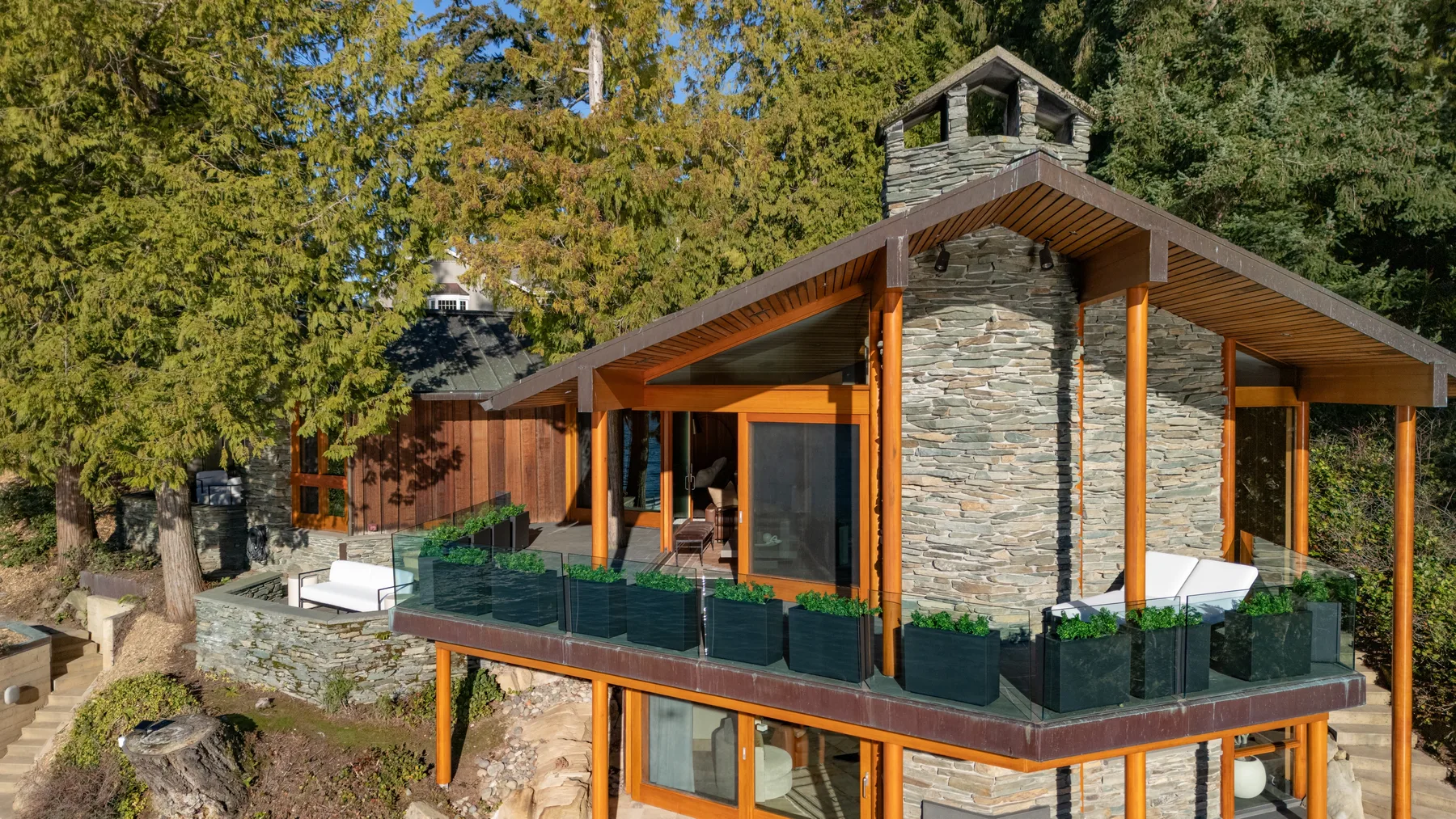 Chuckanut Point Villa