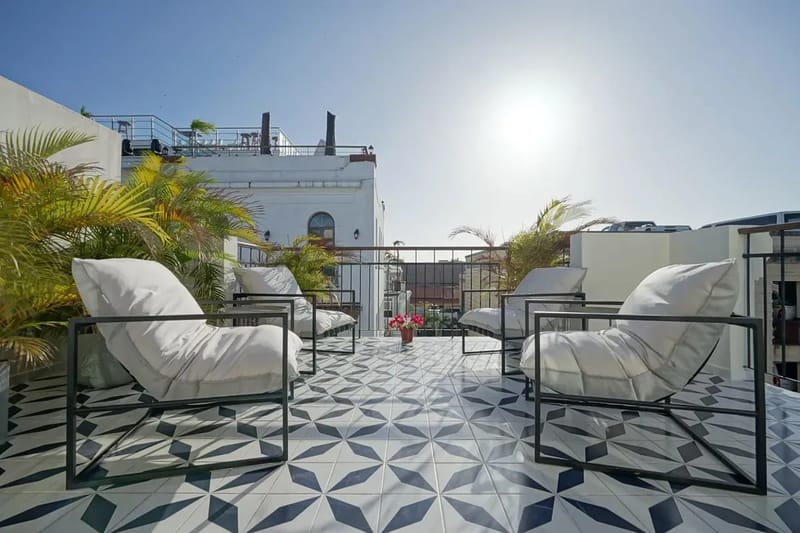 Spacious 2BR in Plaza Herrera w/ Terrace
