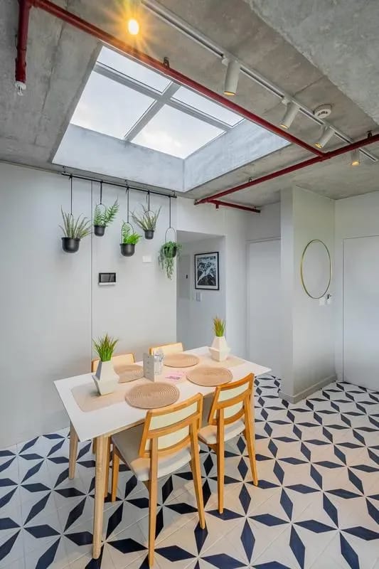 Spacious 2BR in Plaza Herrera w/ Terrace
