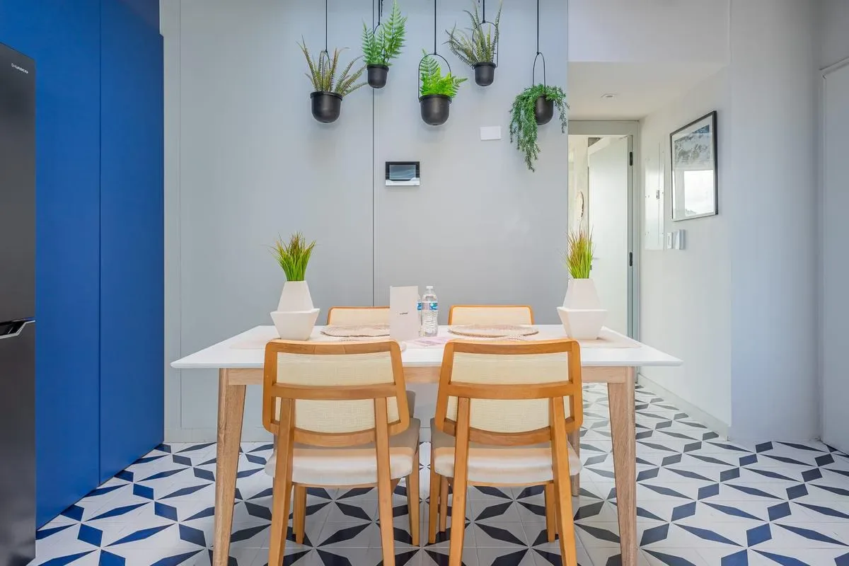 Spacious 2BR in Plaza Herrera w/ Terrace