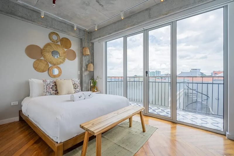 Spacious 2BR in Plaza Herrera w/ Terrace