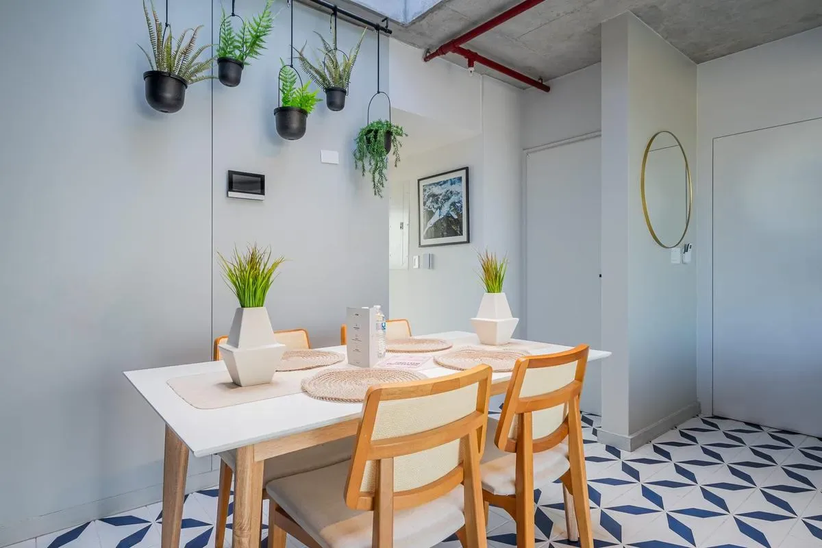 Spacious 2BR in Plaza Herrera w/ Terrace