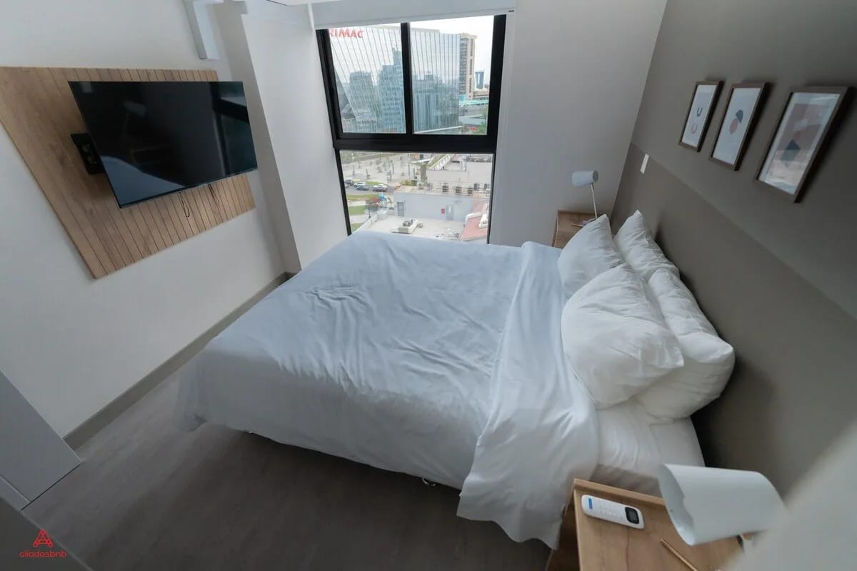 Modern 2BR At San Isidro - ALT 1205