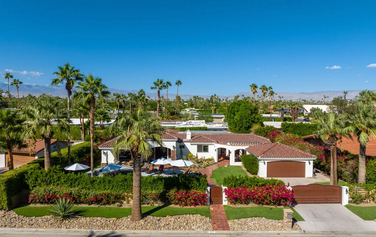 Mirador Desert Oasis