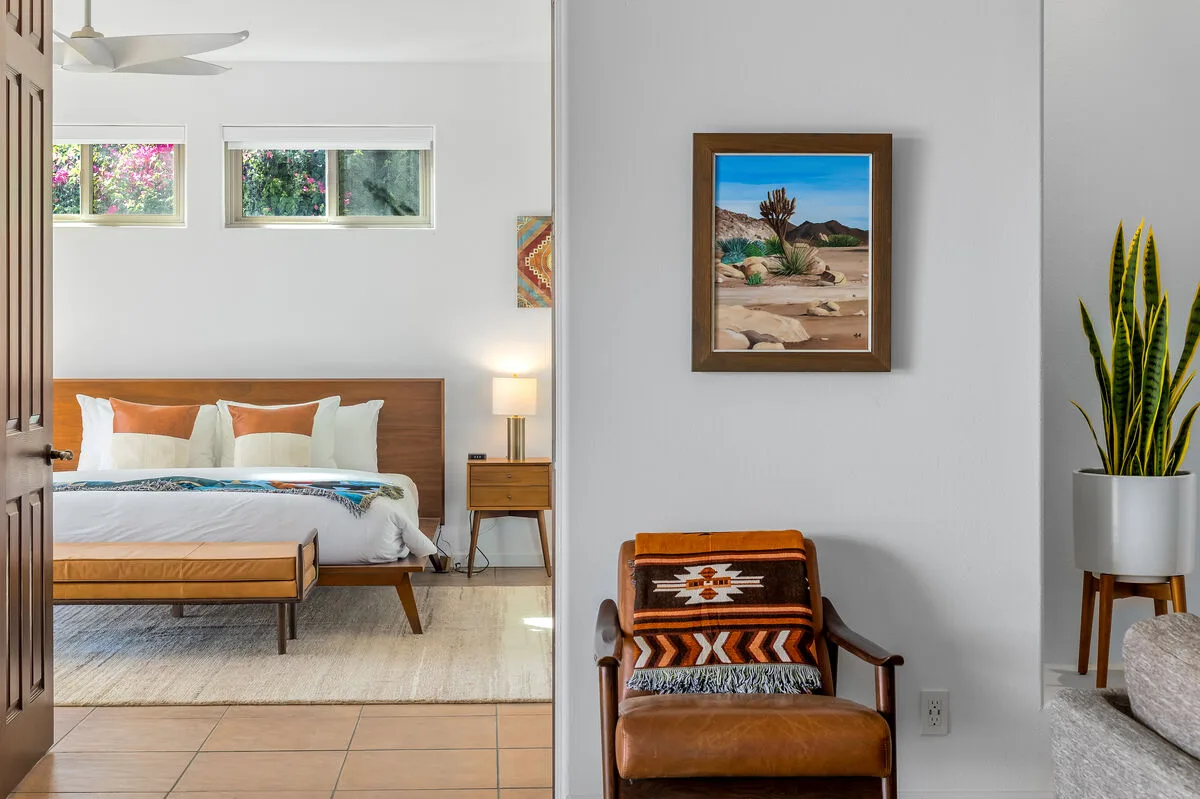 Mirador Desert Oasis