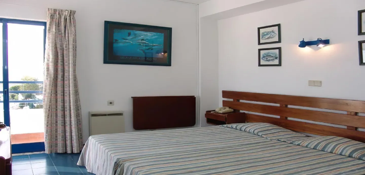 Twin room with balcony
