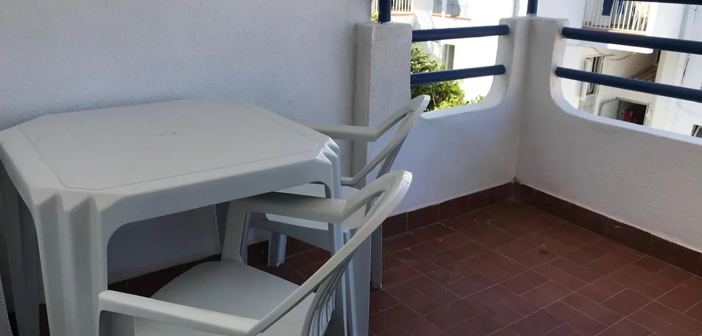 Twin room with balcony