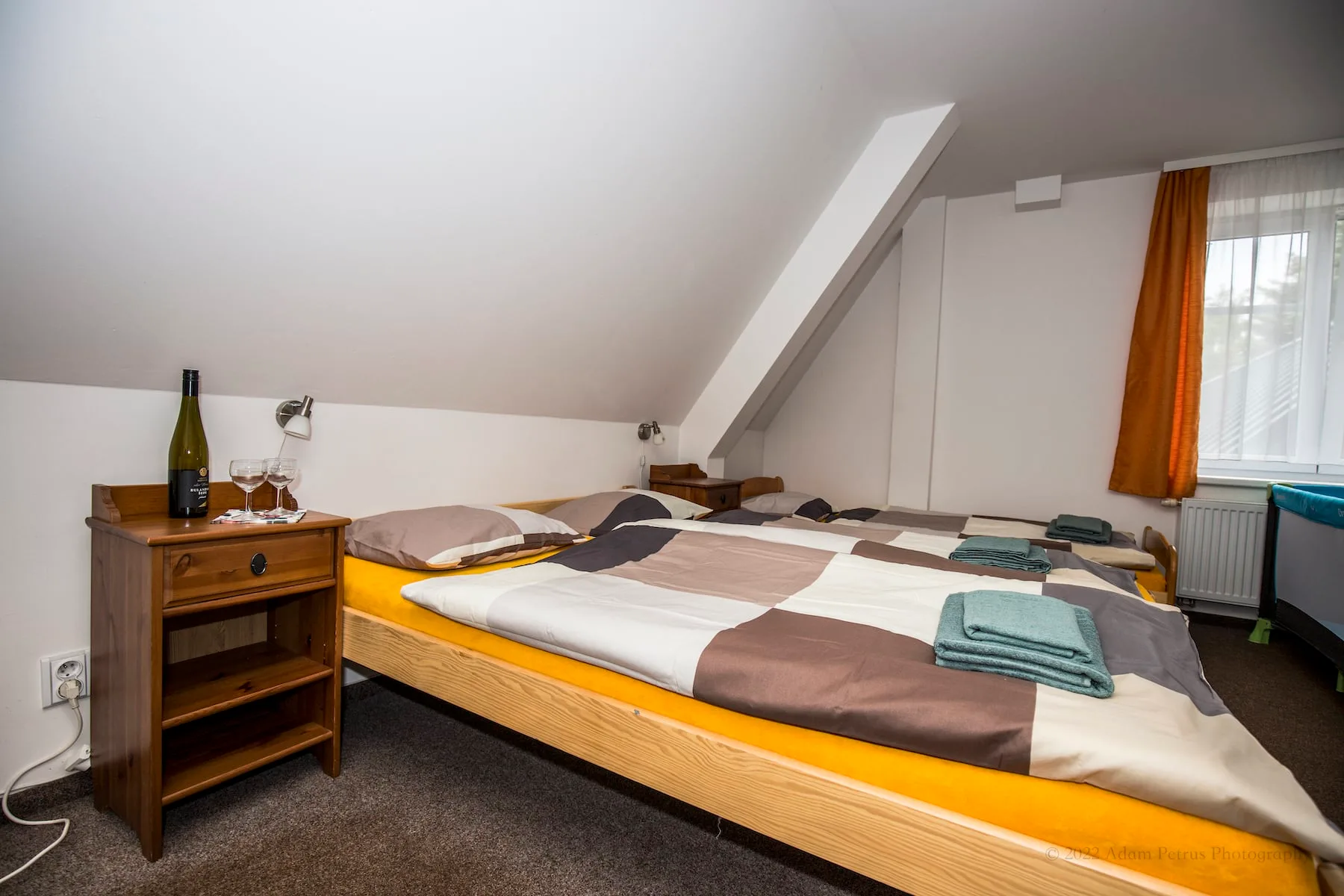 Guesthouse room