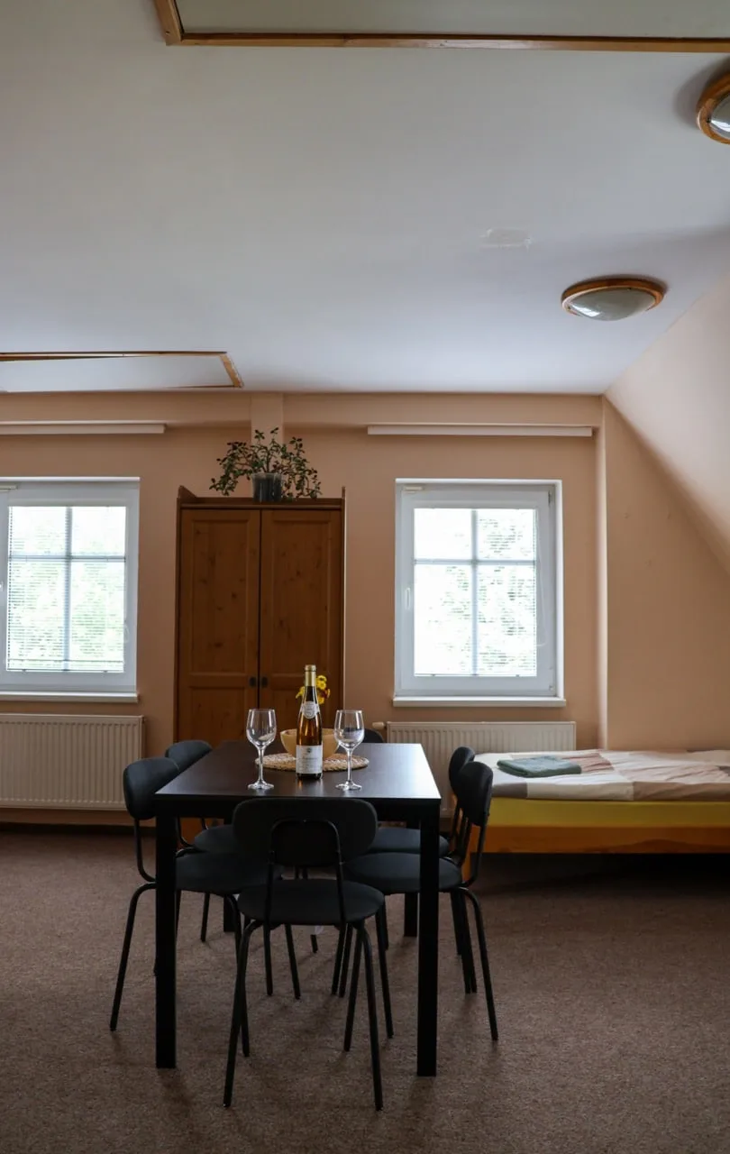 Guesthouse room