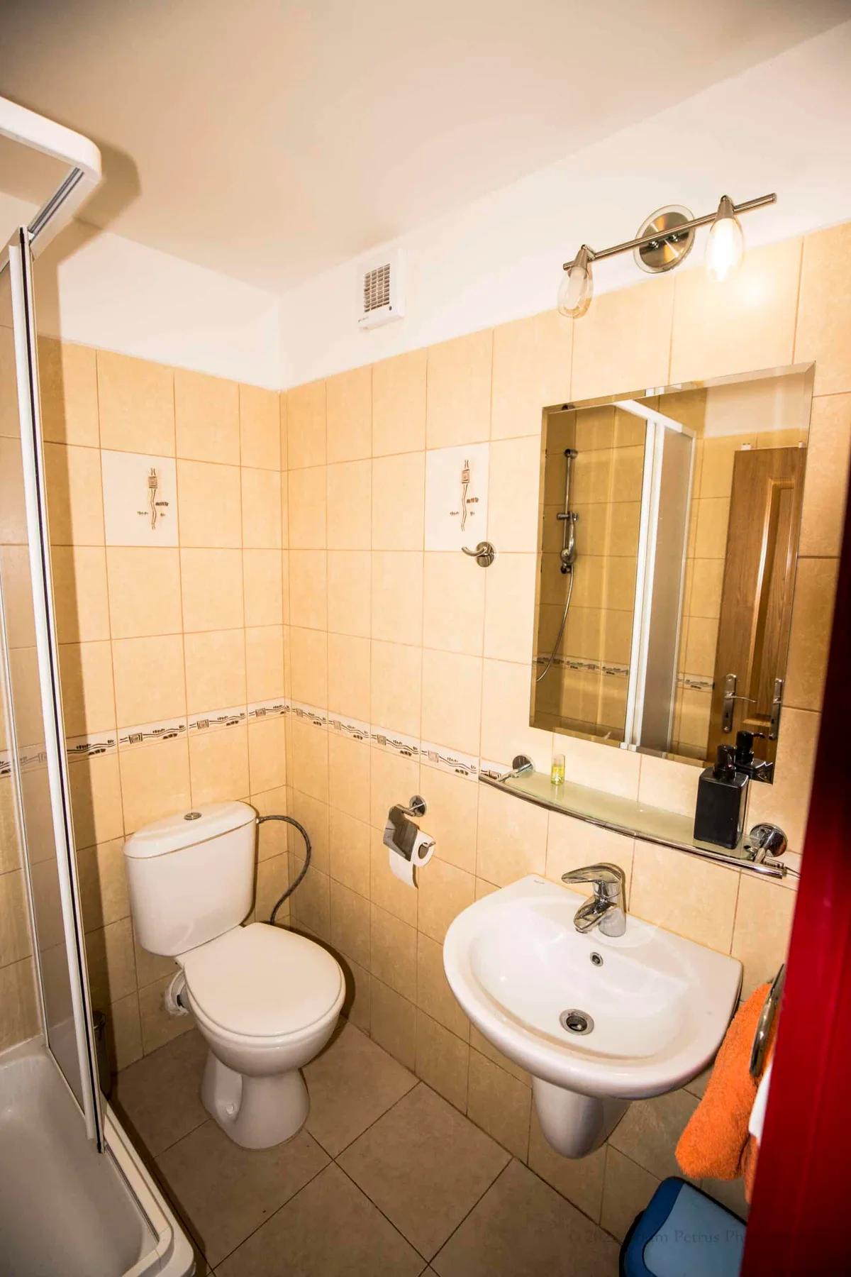 Guesthouse room