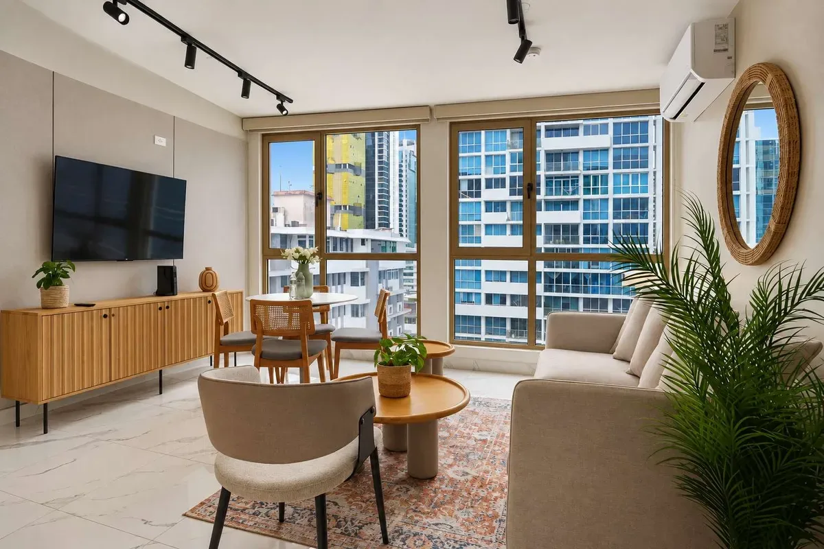 Tasteful 1BR in Obarrio w/ AC