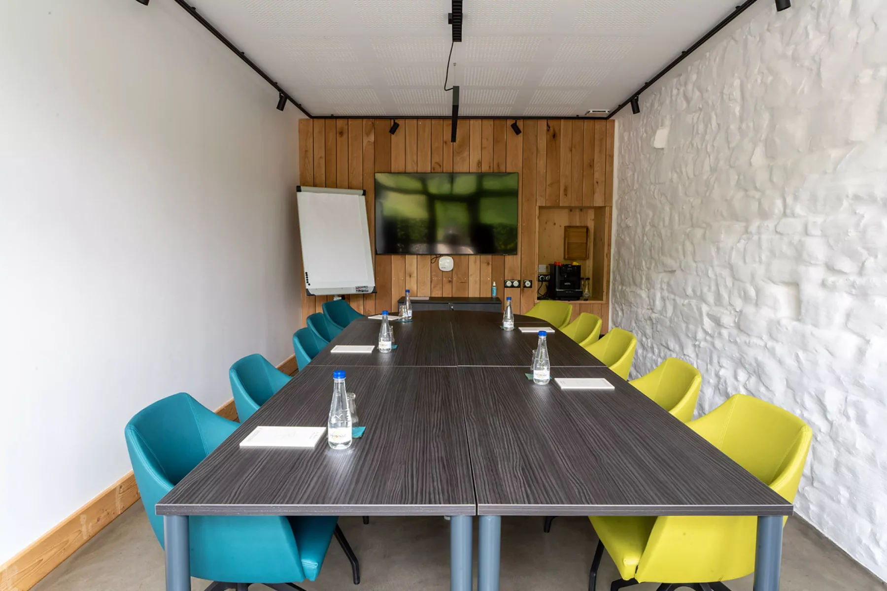 Reception and group space