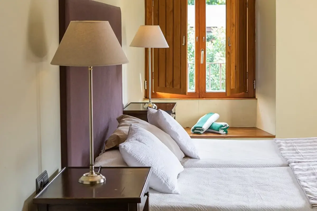 Guest room
