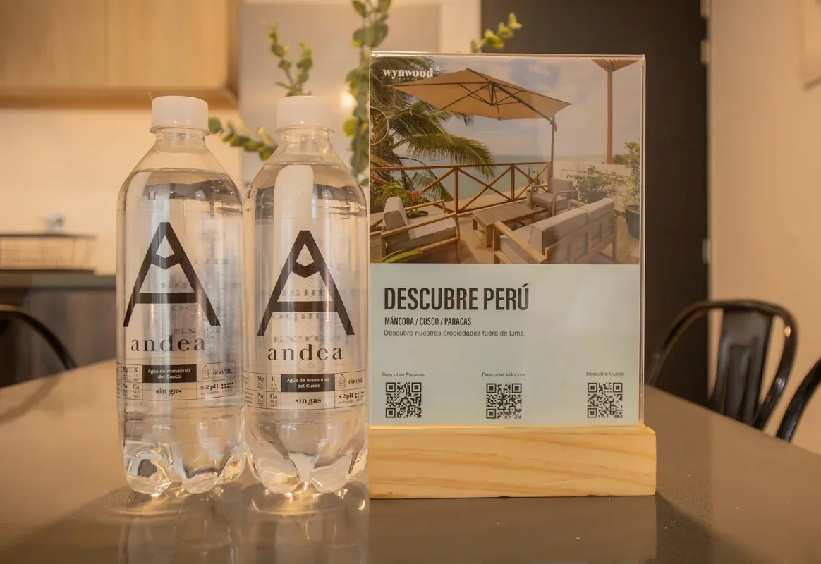 Elegant 2BR w/ Great Balcony in Miraflores