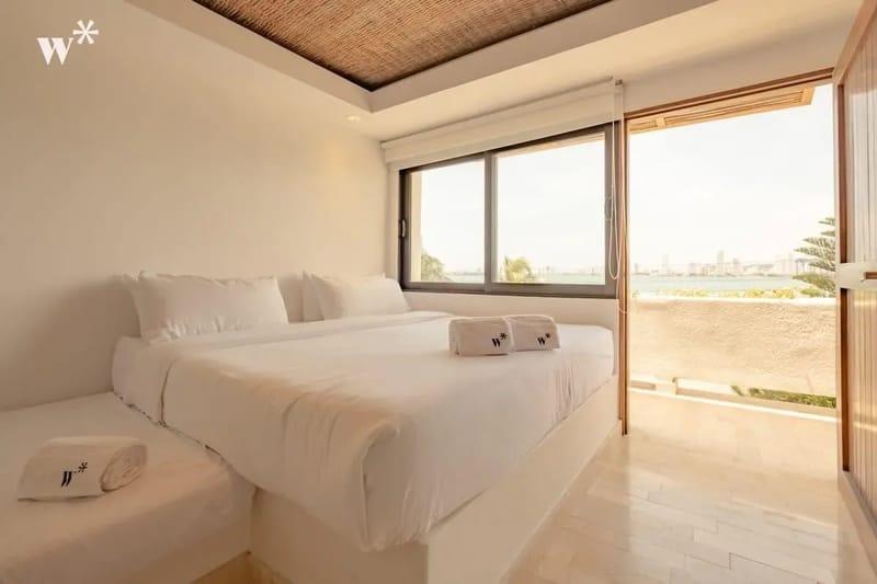 Castillo Grande Bayside Retreat 6BR 2 Homes
