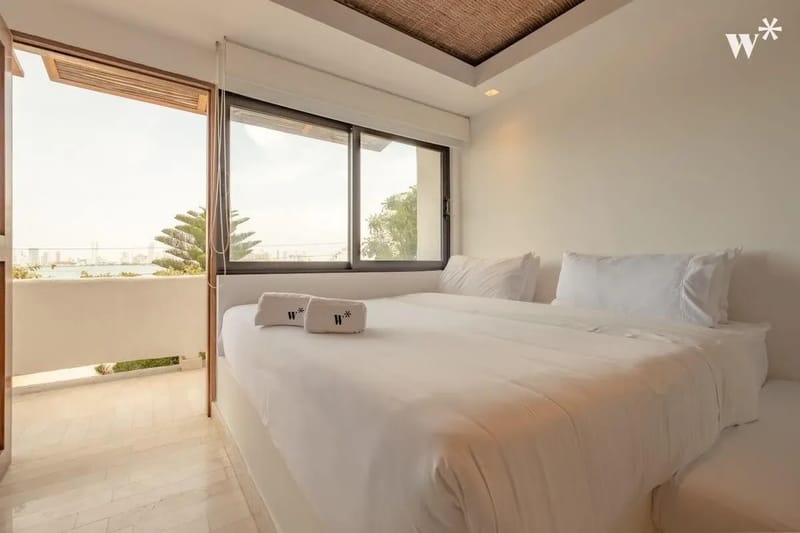 Castillo Grande Bayside Retreat 6BR 2 Homes