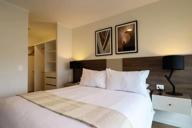 Comfy 2BR w/ Balcony Near Larcomar