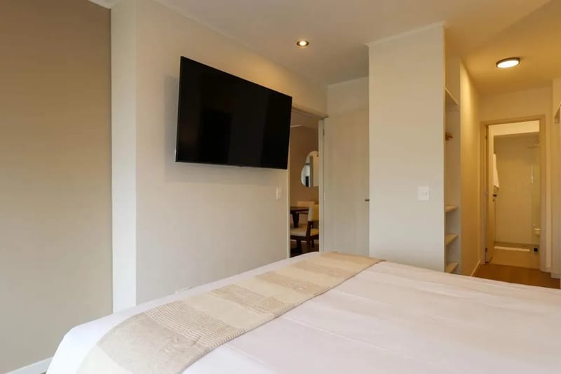 Comfy 2BR w/ Balcony Near Larcomar