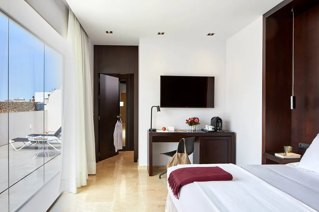 Superior double room with terrace