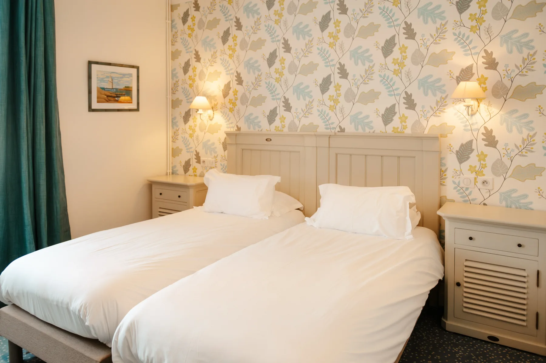 Guest room with a double bed.