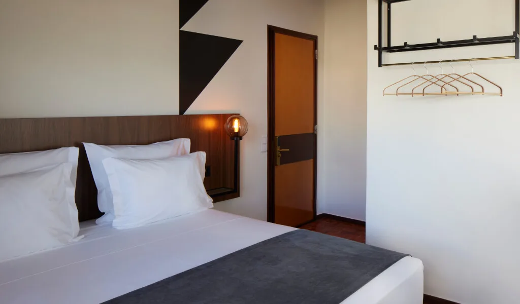 Guest-room decor