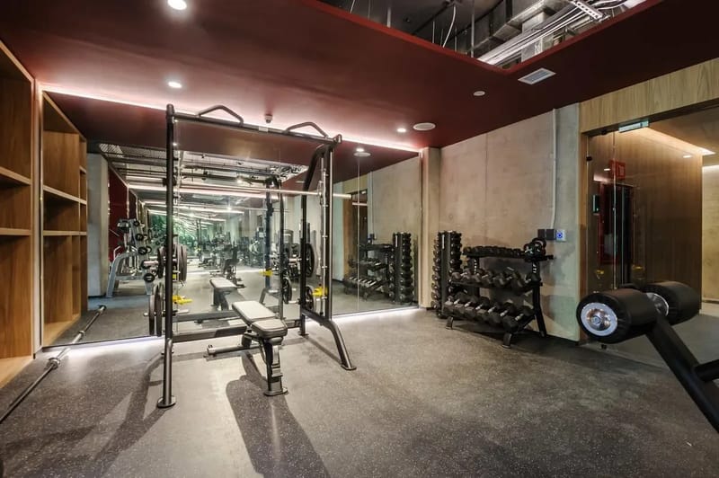 Tasteful 1BR w/ Private Balcony in Tabacalera