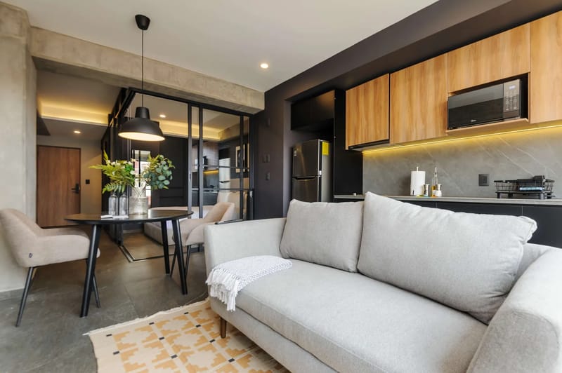 Tasteful 1BR w/ Private Balcony in Tabacalera