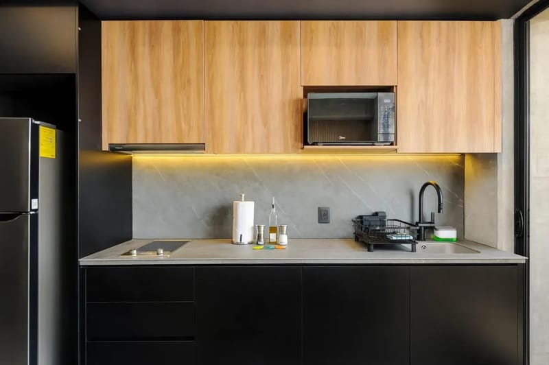 Tasteful 1BR w/ Private Balcony in Tabacalera