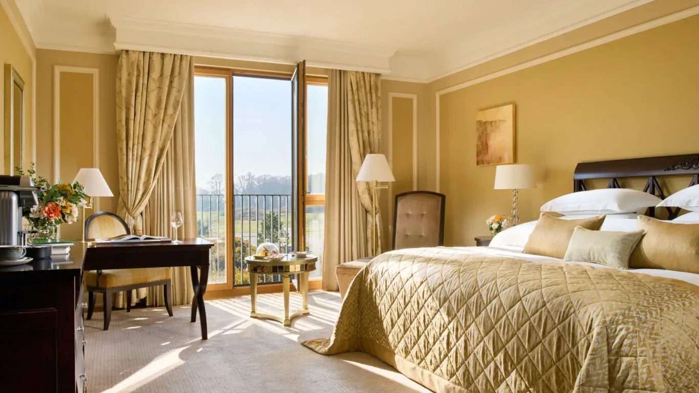 Dormitorio Deluxe del Castlemartyr Hotel