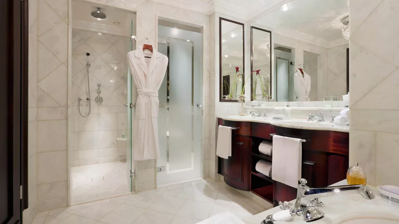 Baño de mármol