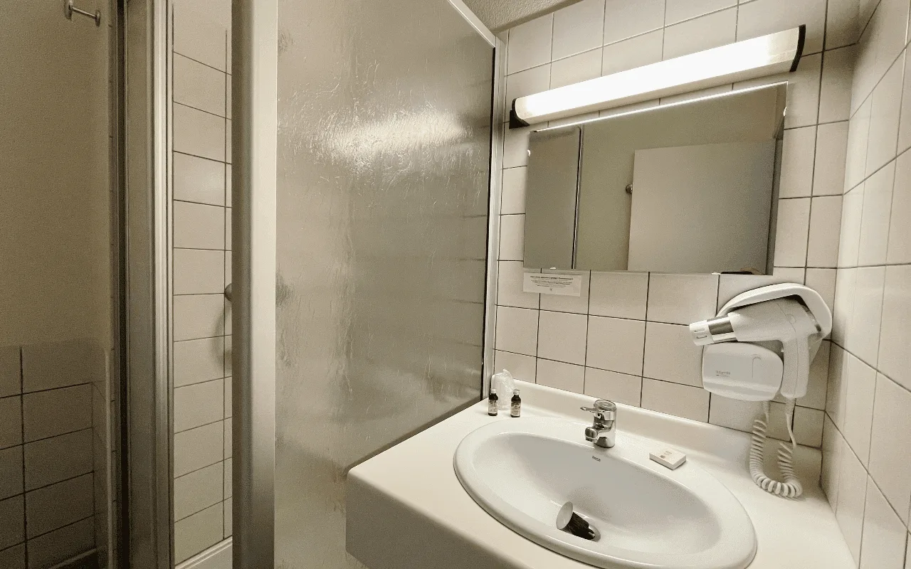 Single-occupancy room