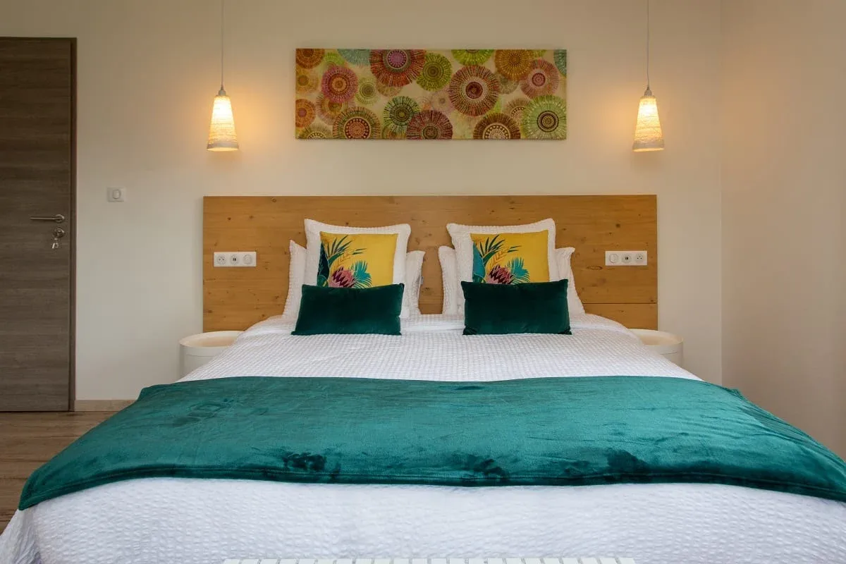 Guesthouse room