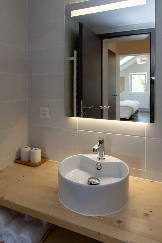 Guesthouse room
