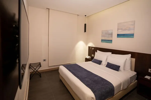 King Standard Room