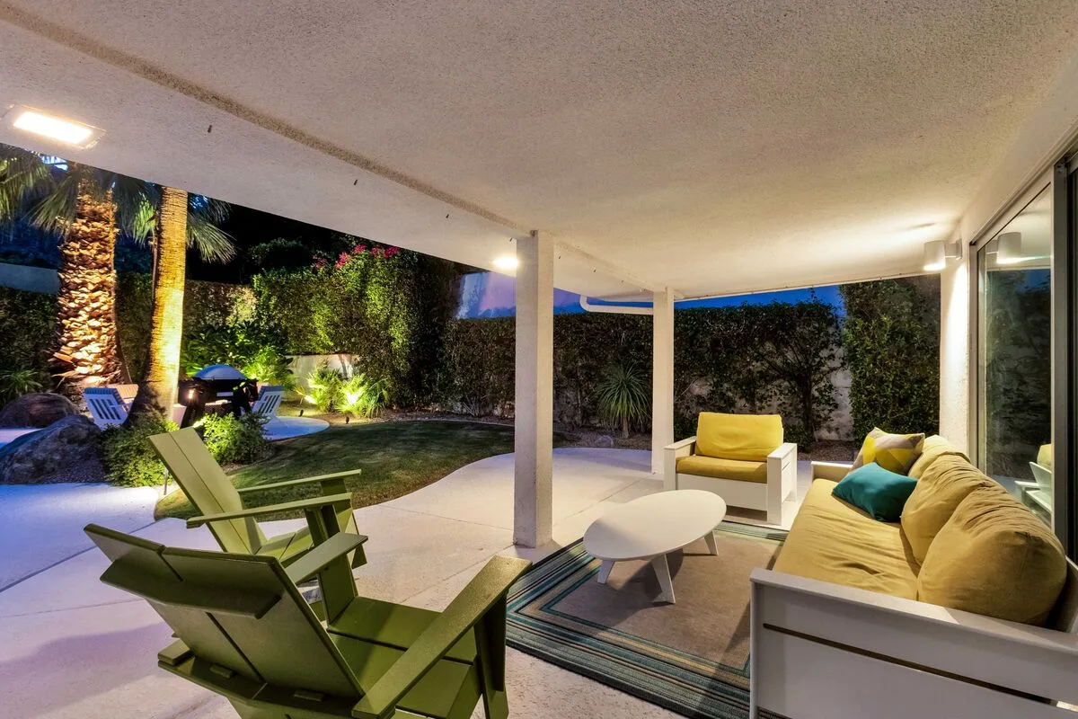 Palm Springs Style
