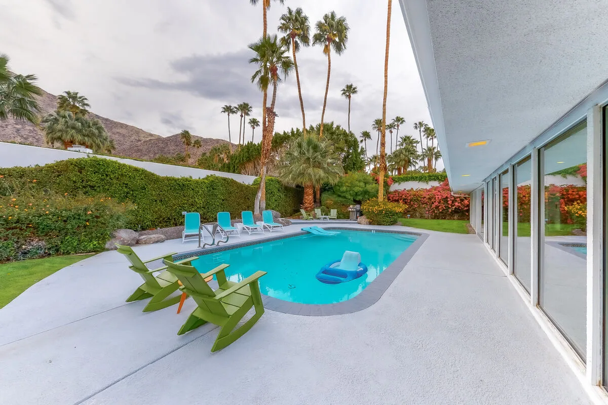 Palm Springs Style