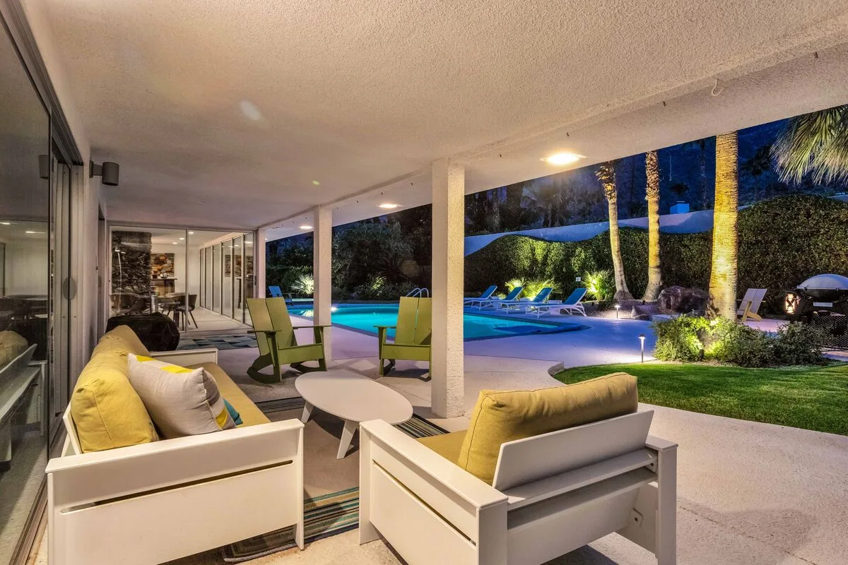 Palm Springs Style