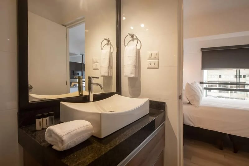 Extraordinary 1BR in Miraflores